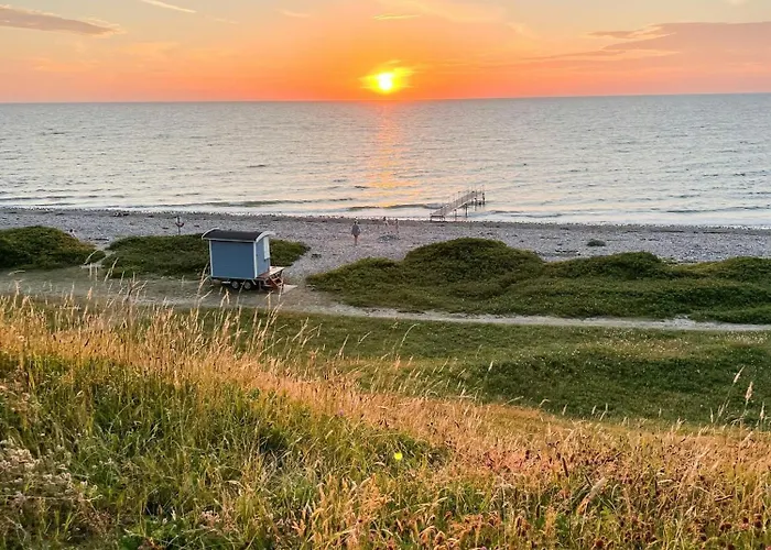 Summer House Charm Near The And Rageleje Vejby